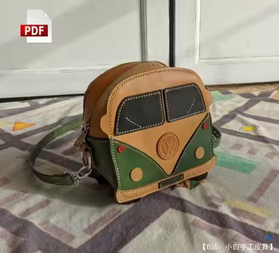 皮革斜挎包的图案，采用传奇大众小巴车头的风格 - 1