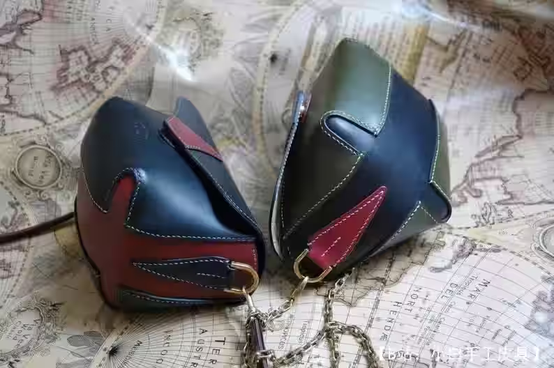 图案牛皮女士手提包斜挎包（斜挎包） - 3