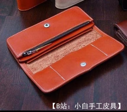 更长的钱包图案，带有零钱按钮和卡片 - 1