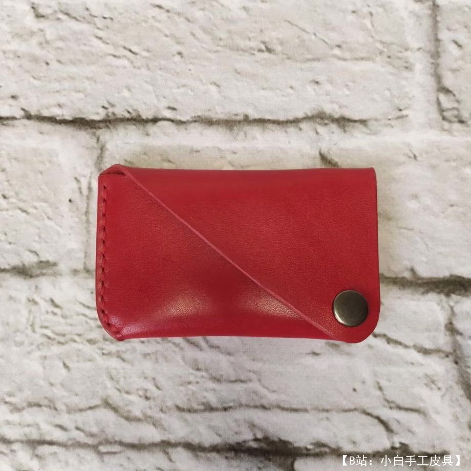 带纽扣的图案皮革卡夹 - 2