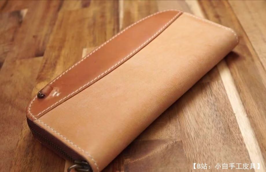 带拉链隔层的加长钱包图案 - 1