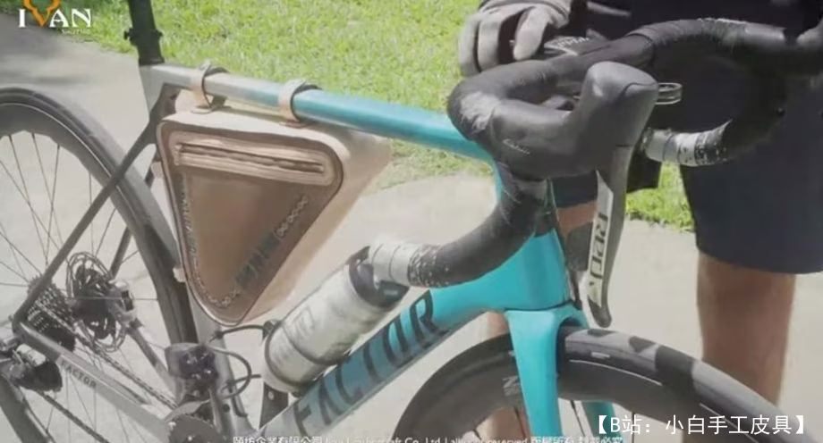 自行车工具自行车包的图案，三角形，皮革制成 - 3